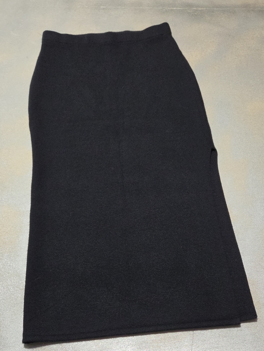 House of Harlow 1960 Black Knit Pencil Skirt with Side Slit